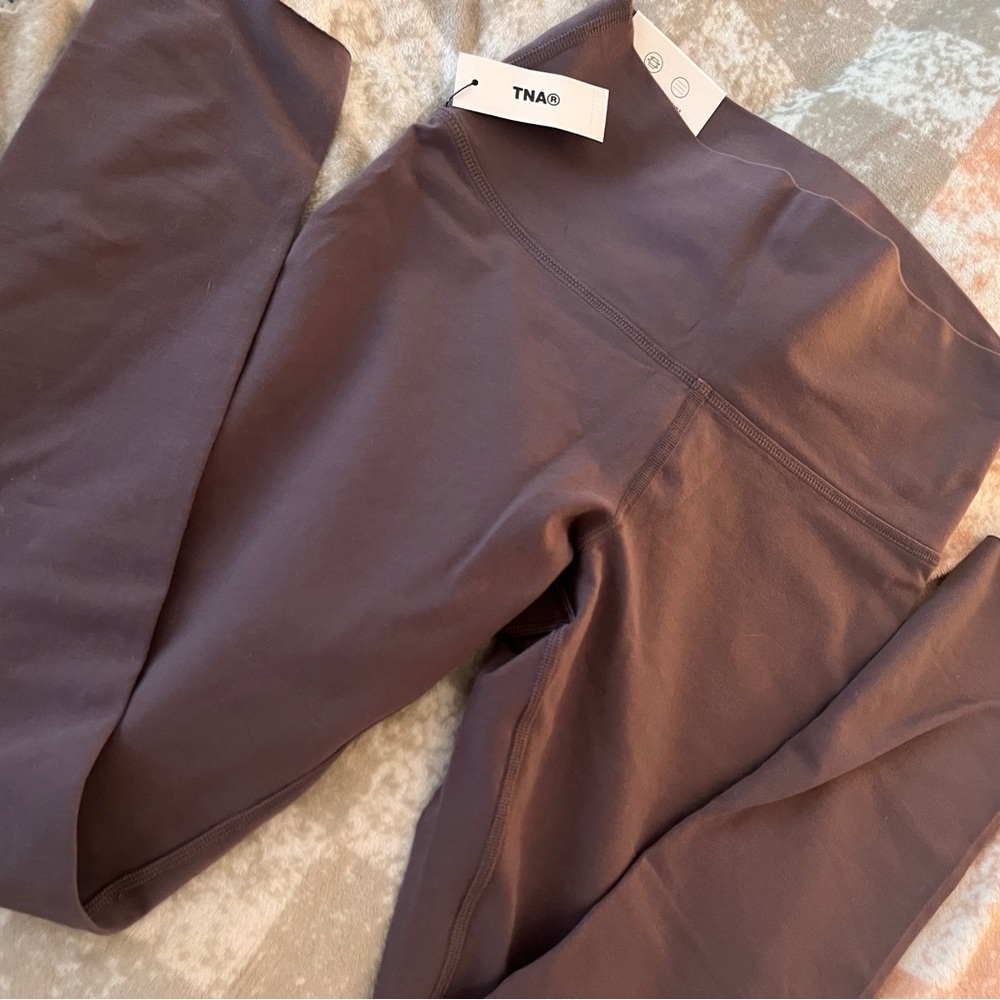 TNA - Aritzia Tights